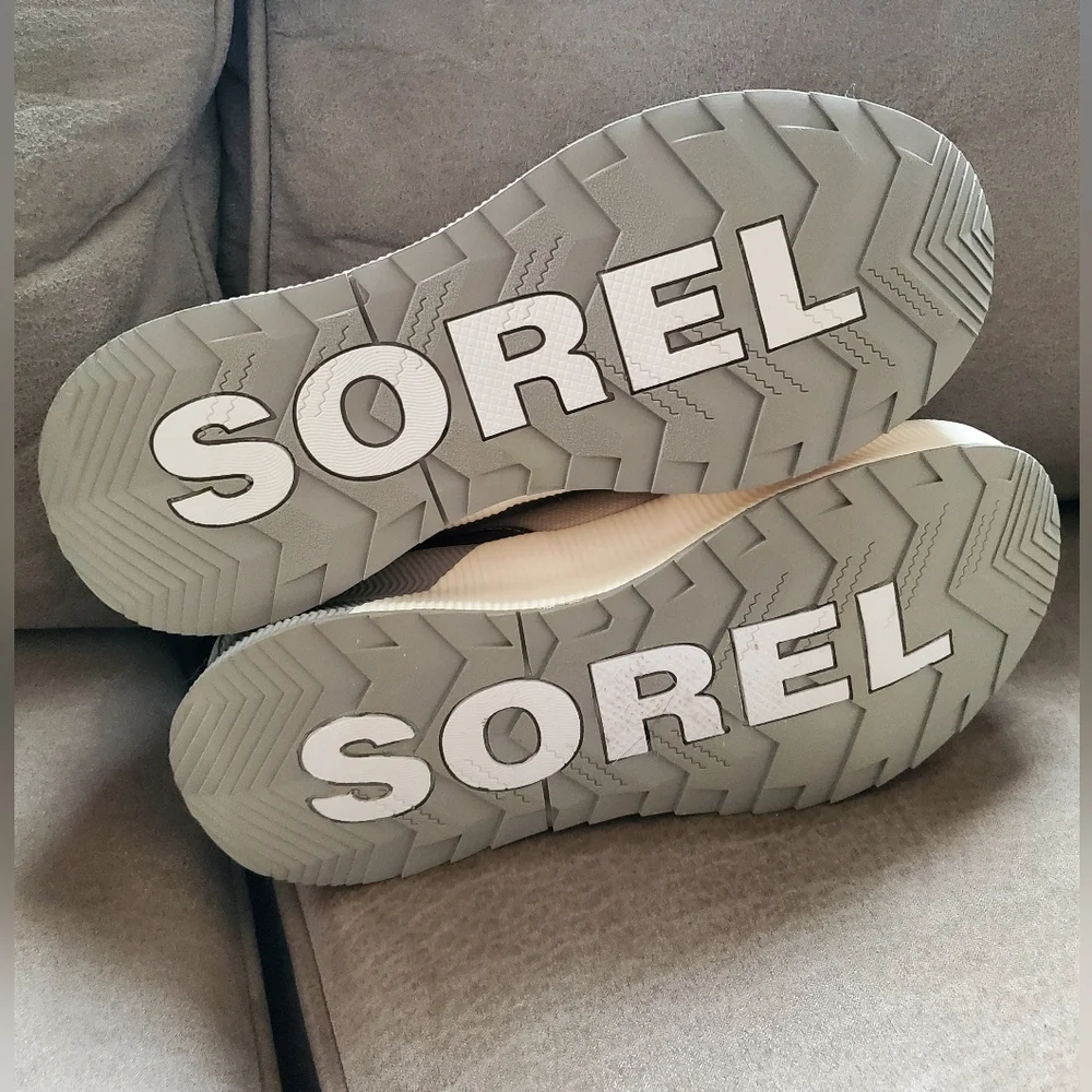 Sorel Out N About III City Sneaker Waterproof Womens Size 9.5 In Moonstone Dove